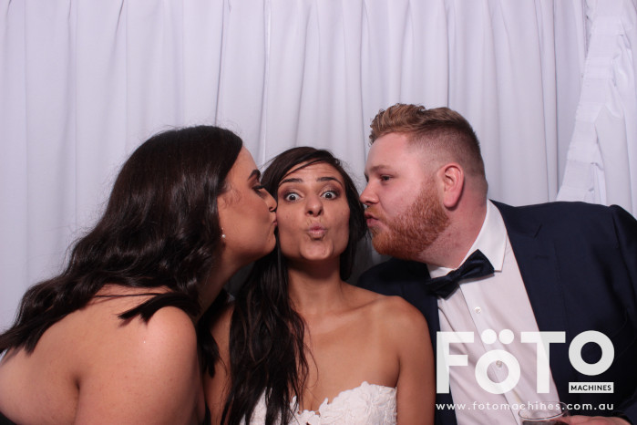 Diandra and Nick’s Wedding | View more photos from the event at gallery.fotomachines.com.au/u/FOTOMachines/Diandra-and-Nick’s-Wedding